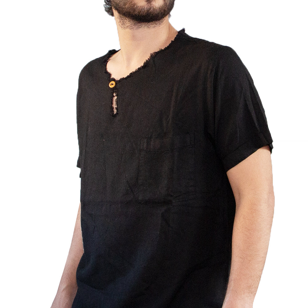SHORT-SLEEVE SHIRT